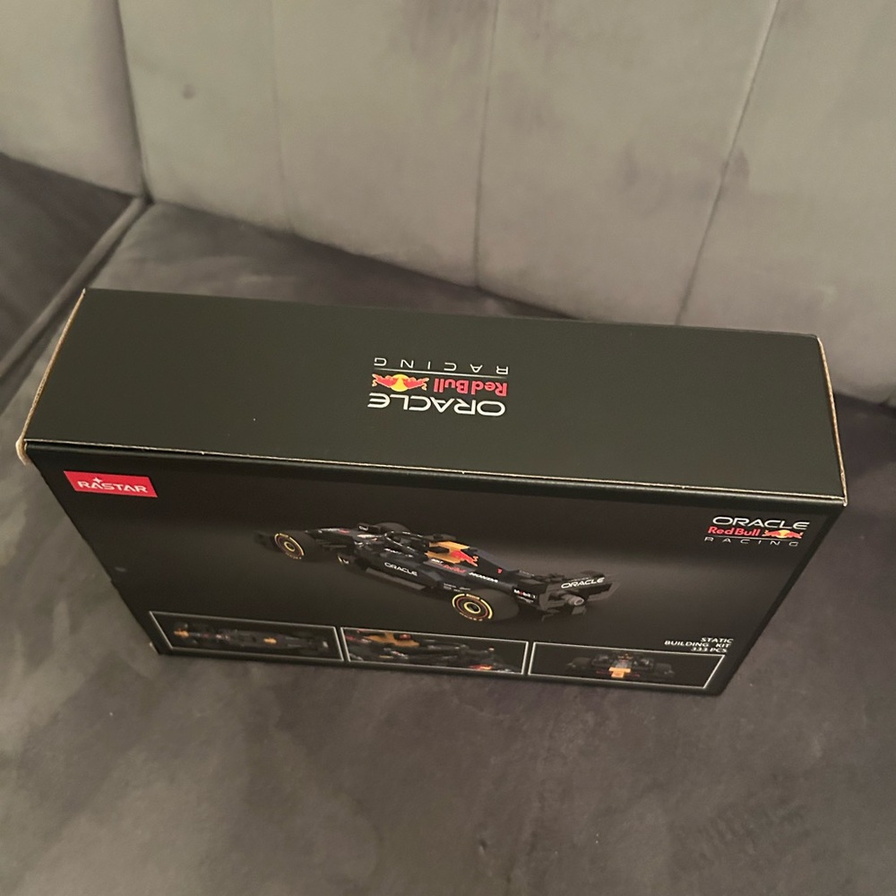 Redbull Rastar Oracle Car ! ! ! - Picture 4 of 11